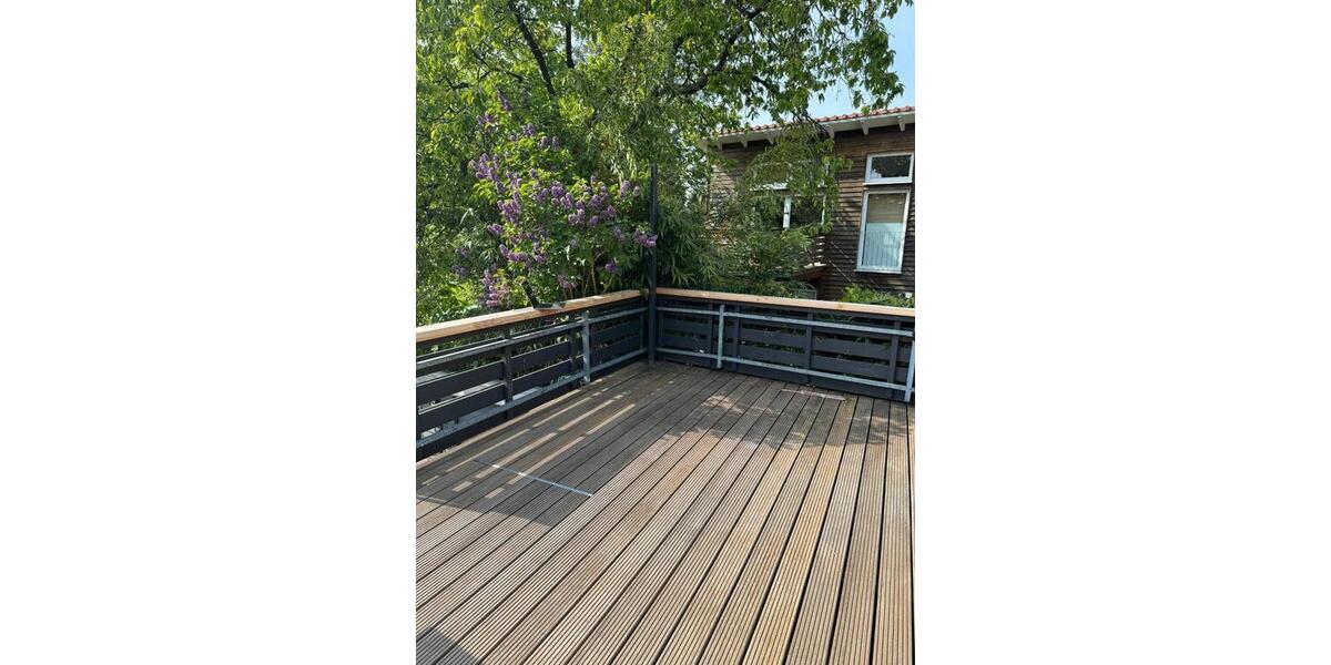 Dachgeschoßwohnung Buchholz in der Nordheide - 1 Zimmer, 67 m&sup2;, 1.200&euro; | Angebot:26251178