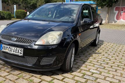 Ford Fiesta 172.750 km 2.200 &euro; Hamburg 22307