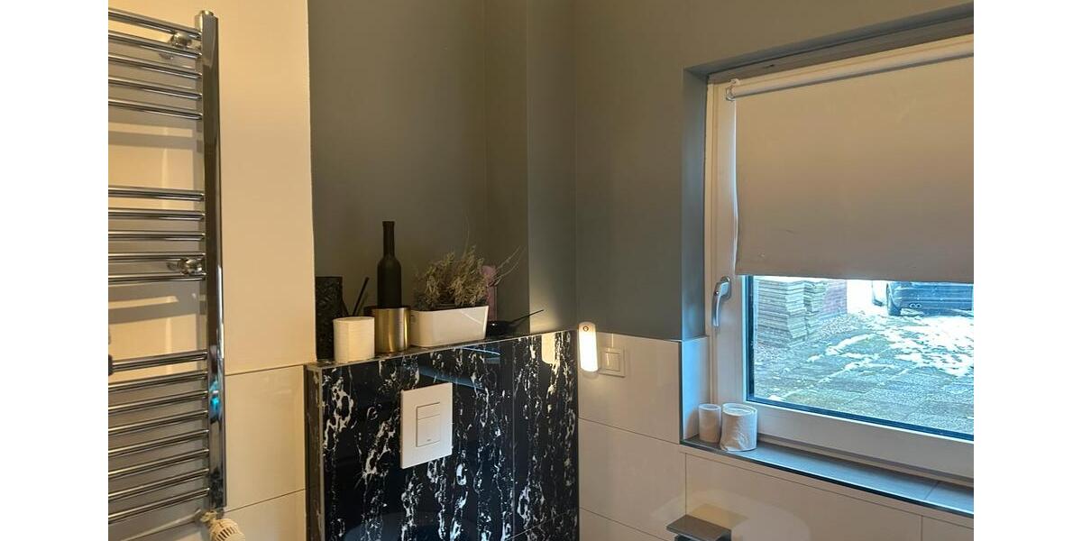 Erdgeschoßwohnung Hamburg Eimsbüttel - 2.5 Zimmer, 70 m&sup2;, 1.900&euro; | Angebot:25232521