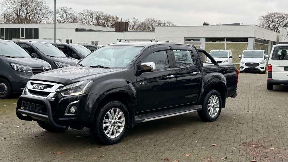 Isuzu D-Max 89.934 km 28.900 &euro; Norderstedt 22851