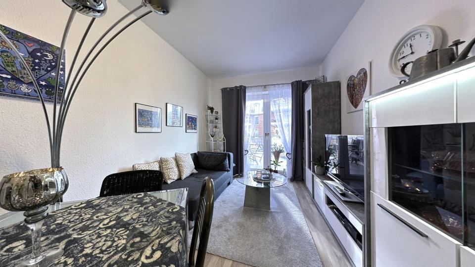 helle SENIORENWOHNUNG, SENIORENRESIDENZ, EBK, betreutes Wohnen 2 zimmer