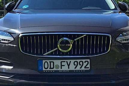 Volvo V90 108.000 km 31.990 &euro; Jersbek 22941