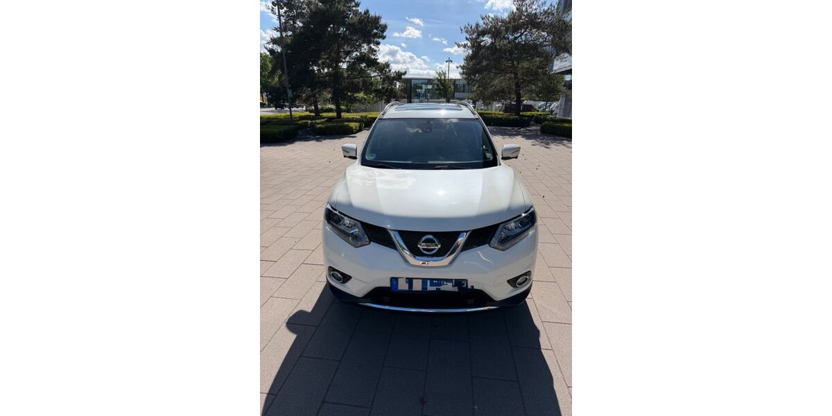 Nissan X-Trail 51.600 km 17.000 &euro; Hamburg 22083