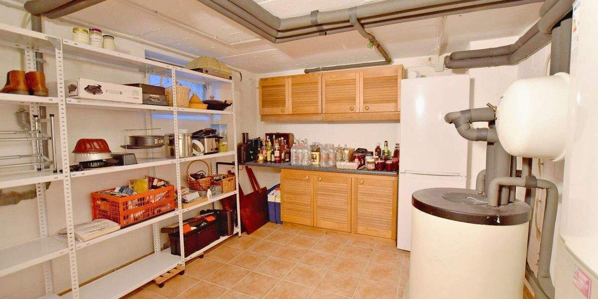 Lichtdurchfluteter 4-Zi.-Doppelhaustraum mit Wintergarten, Kamin, Sauna und Gartenidylle 4 zimmer