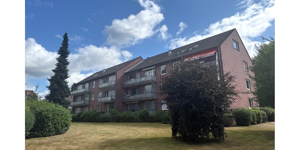 Ca. 150 m² Wohn-Nutzfläche - Keine Käuferprovision - Dachgeschoßwohnung Halstenbek | Angebot:24615958