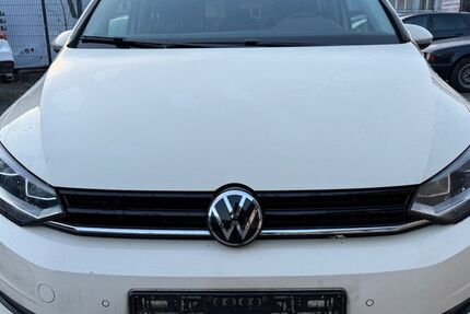 VW Touran 282.000 km 9.690 &euro; Hamburg 22047