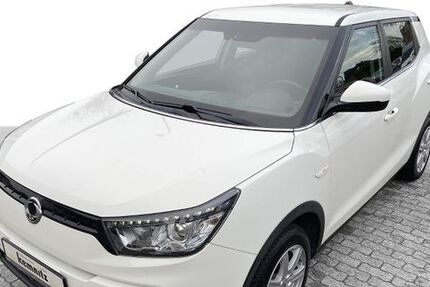 SsangYong Tivoli 138.587 km 7.400 &euro; Bargteheide 22941