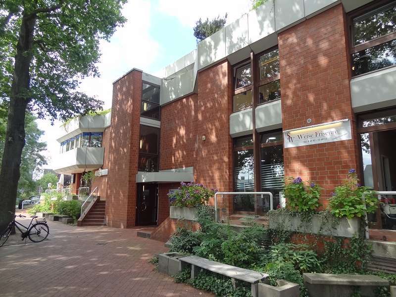 Einzelhandel in Buchholz in der Nordheide 1.548 € 129 m² zimmer