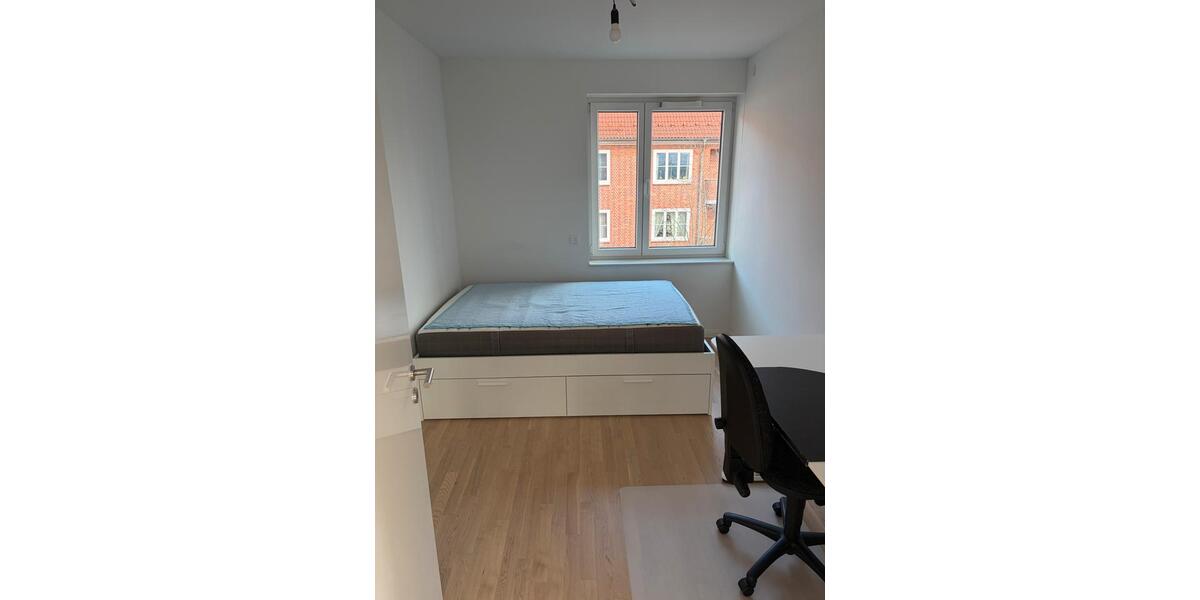 Etagenwohnung Hamburg Hamburg-Mitte - 4 Zimmer, 128 m&sup2;, 2.880&euro; | Angebot:26426582