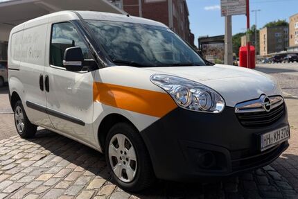Opel Combo 235.119 km 4.748 &euro; Hamburg 22111