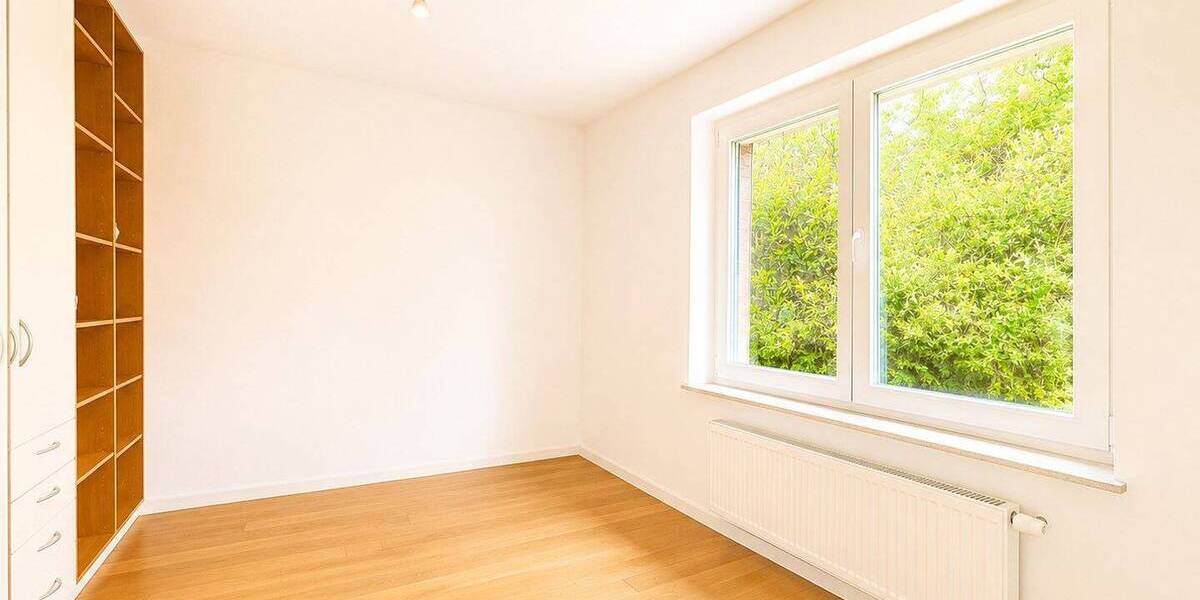 Einfamilienhaus Pinneberg - 1 Zimmer, 336 m&sup2;, 1.250.000&euro; | Angebot:26818465