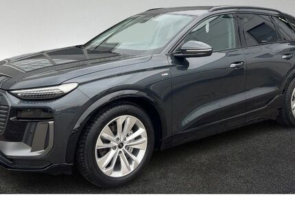 Audi Q6 e-tron 13.275 km 65.450 &euro; Hamburg 22529