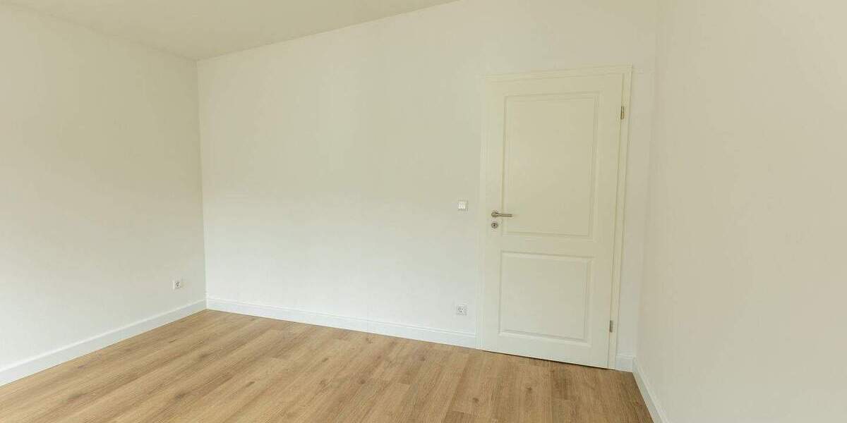 Helle Doppelhaushälfte in Hamburg-Rissen – Erstbezug nach Sanierung mit Garten & Terrasse 4 zimmer