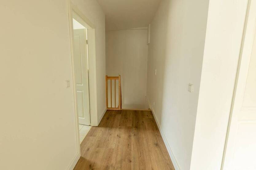 Helle Doppelhaushälfte in Hamburg-Rissen – Erstbezug nach Sanierung mit Garten & Terrasse