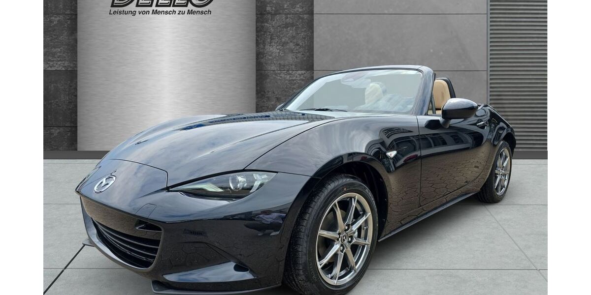 Mazda MX-5 2.990 km 31.880 € Hamburg 21079