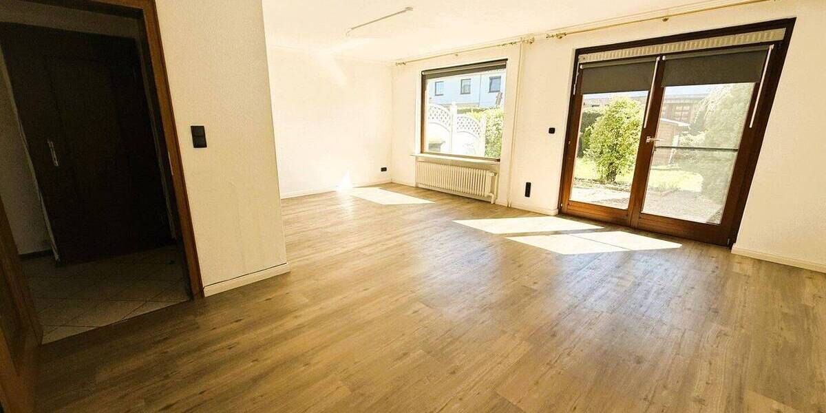 Mehrfamilienhaus, Wohnhaus Stelle - 4 Zimmer, 98 m&sup2;, 299.000&euro; | Angebot:26499913
