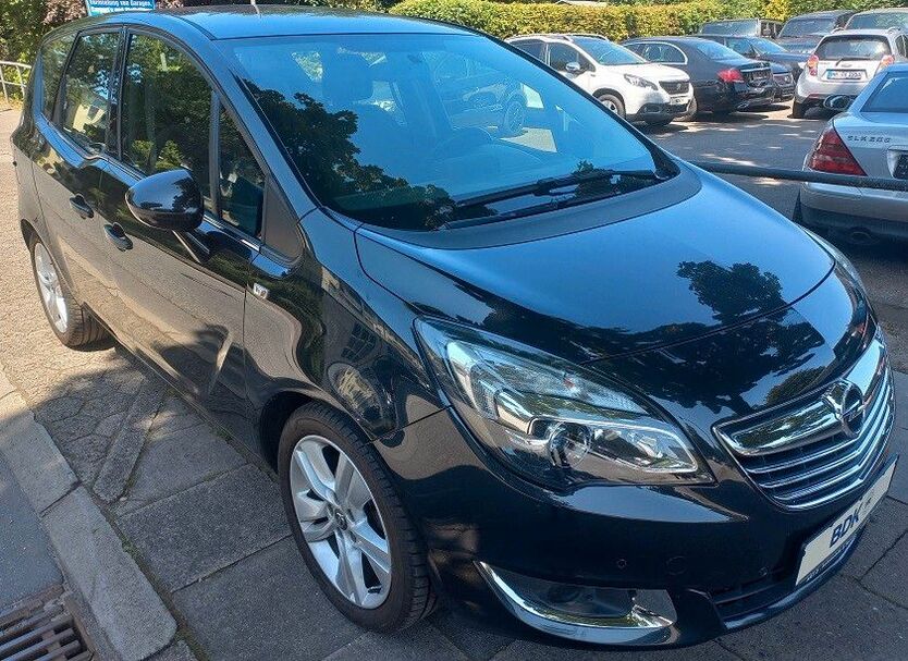 Opel Meriva 128.502 km 7.700 € Hamburg 21031