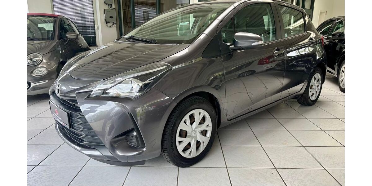 Toyota Yaris 54.940 km 12.299 &euro; Buxtehude 21614