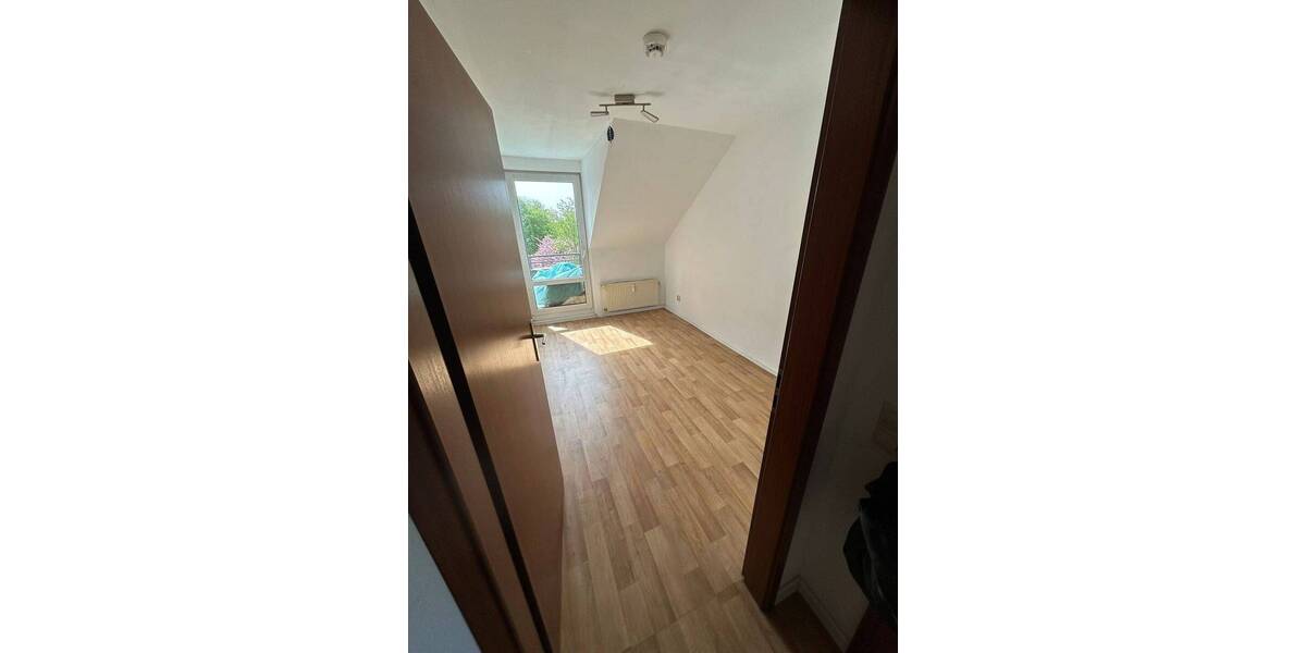 Etagenwohnung Hamburg Farmsen-Berne - 1 Zimmer, 46 m&sup2;, 500&euro; | Angebot:26346415