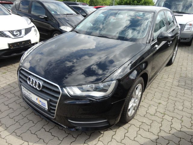 Audi A3 210.000 km 5.990 &euro; Ahrensburg 22926