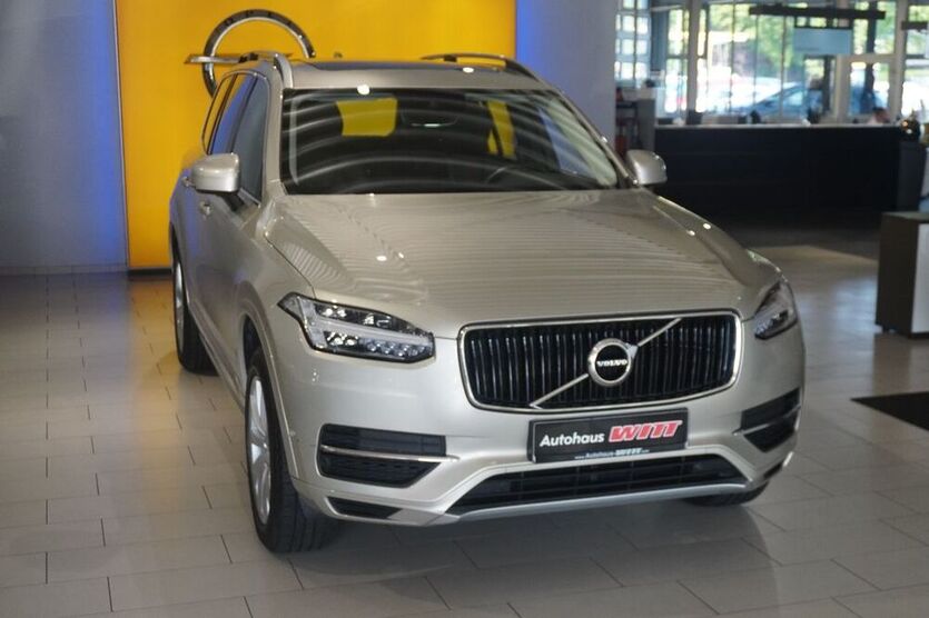 XC90