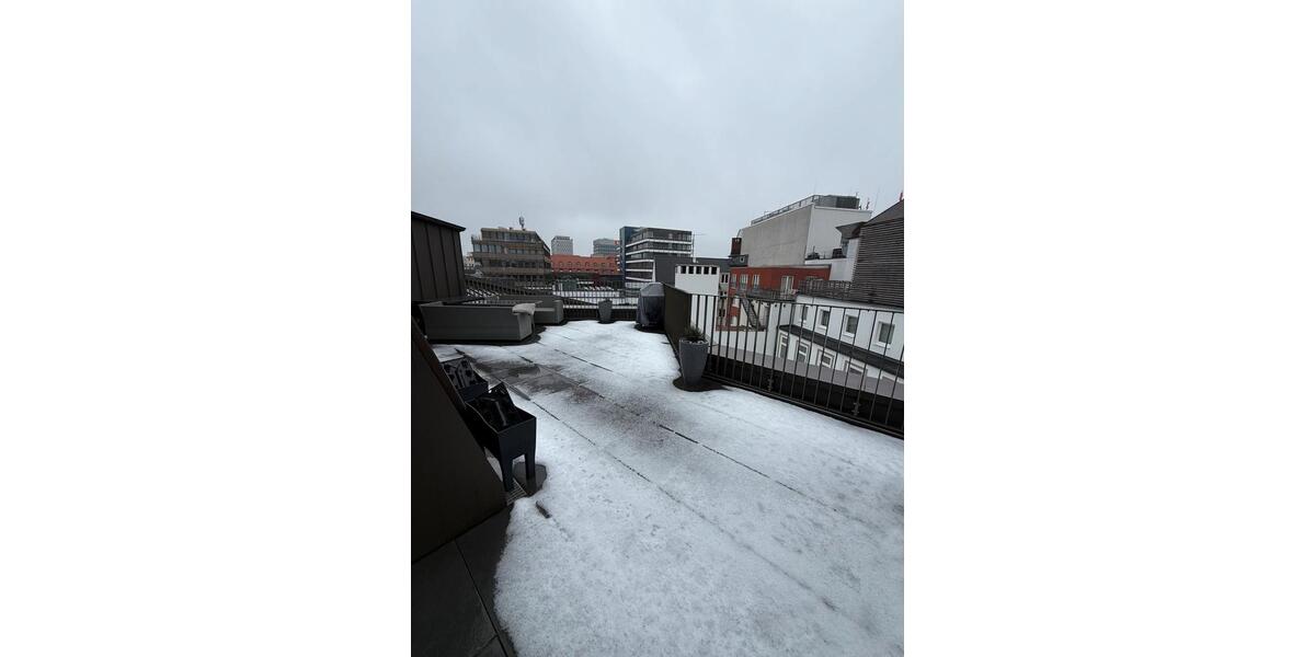 Etagenwohnung Hamburg Harvestehude - 3 Zimmer, 93 m&sup2;, 2.900&euro; | Angebot:26363075