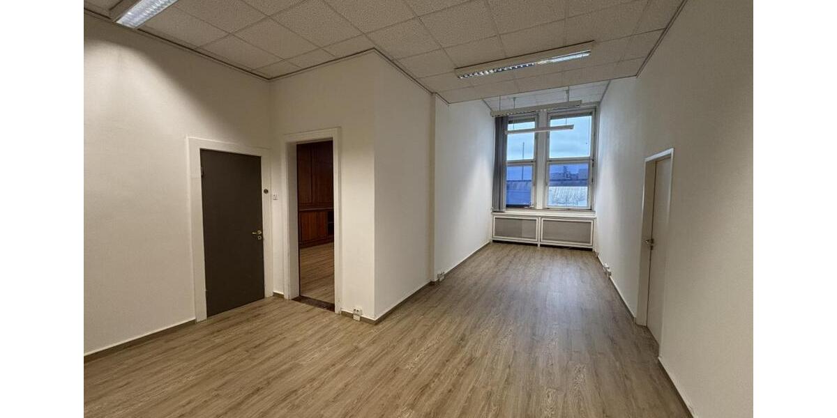 Gewerbeobjekt Oststeinbek - 700&euro; | Angebot:23855232