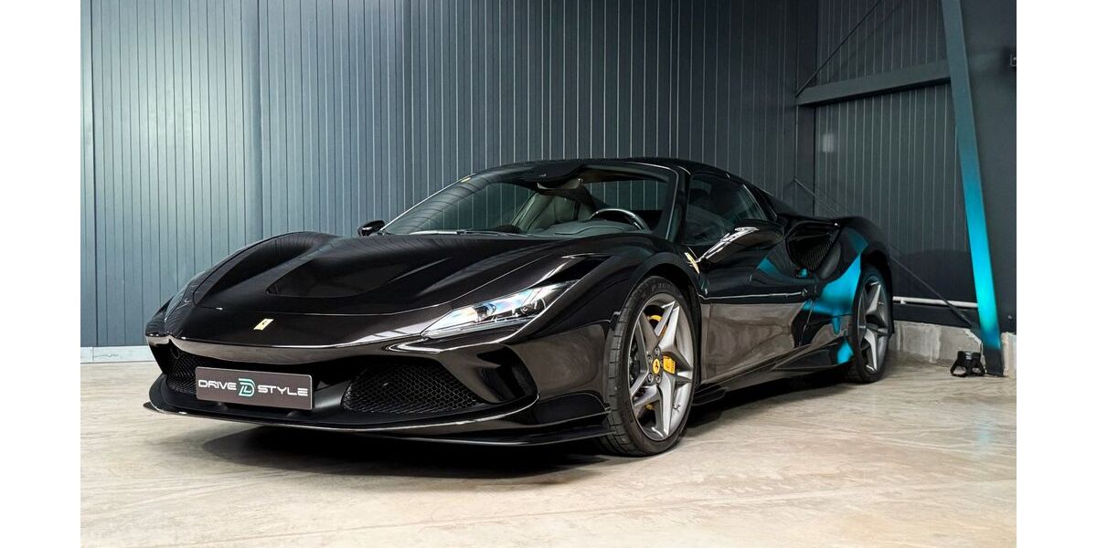 Ferrari F8 13.454 km 327.900 &euro; Siek 22962