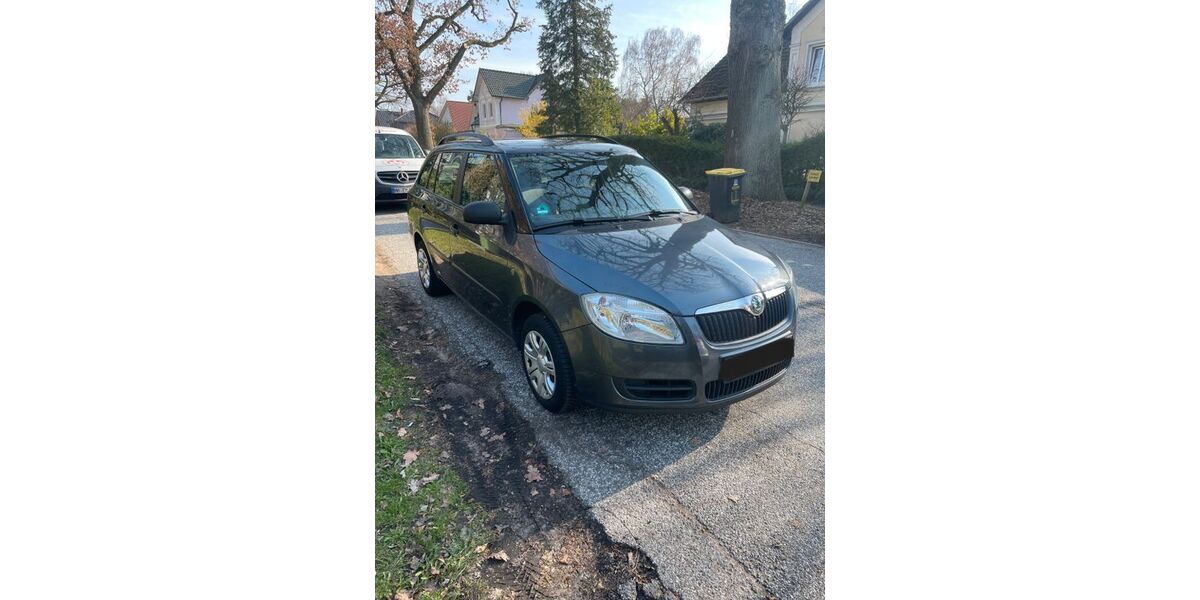 Skoda Fabia 129.500 km 4.300 &euro; Geesthacht 21502