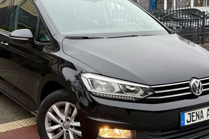 VW Touran 159.679 km 13.999 &euro; Hamburg 22149