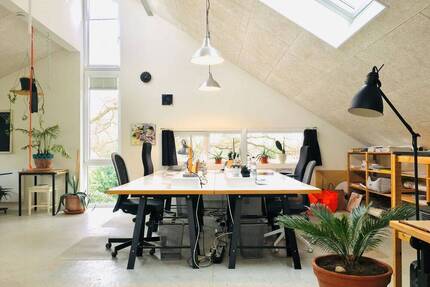 Schreibtischplatz in kreativer Büro und Ateliergemeinschaft im Grünen - All-in-Miete