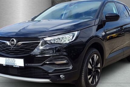 Opel Grandland (X) 32.216 km 20.489 &euro; Hamburg 22159