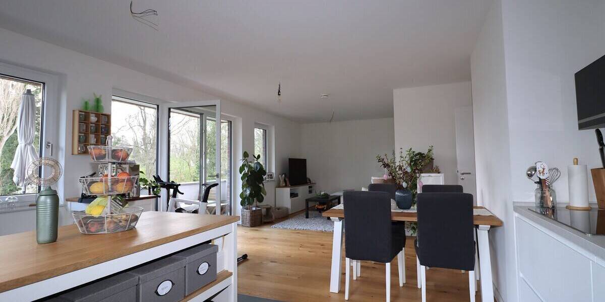 Etagenwohnung Hamburg / Hummelsbüttel Hummelsbüttel - 3 Zimmer, 90 m&sup2;, 1.690&euro; | Angebot:26204842