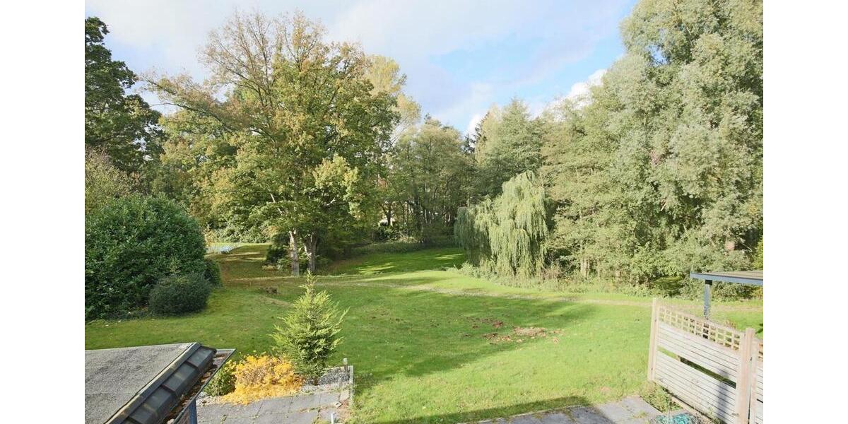 Erdgeschoßwohnung Tangstedt - 5 Zimmer, 210 m&sup2;, 2.100&euro; | Angebot:25438323