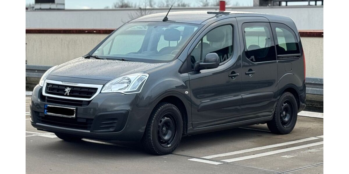 Peugeot Partner 109.900 km 8.990 &euro; Barsbüttel 22885