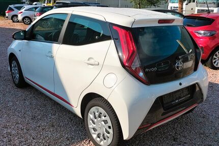 Toyota Aygo (X) 89.500 km 7.450 &euro; Neu Wulmstorf 21629
