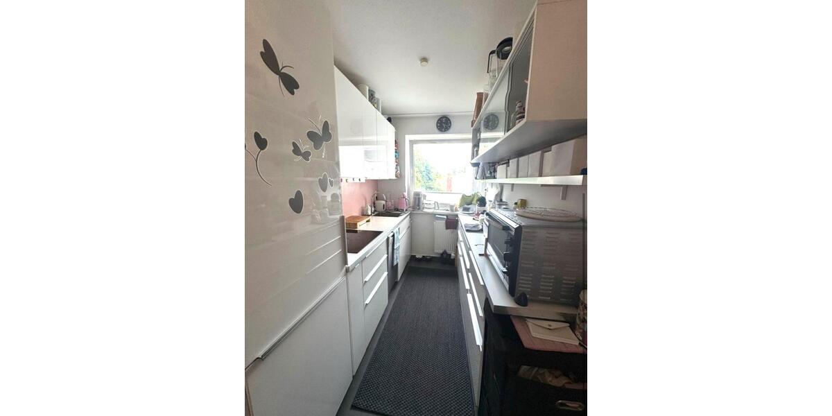 Möbiliertes Zimmer in einer 2 er WG 1 zimmer