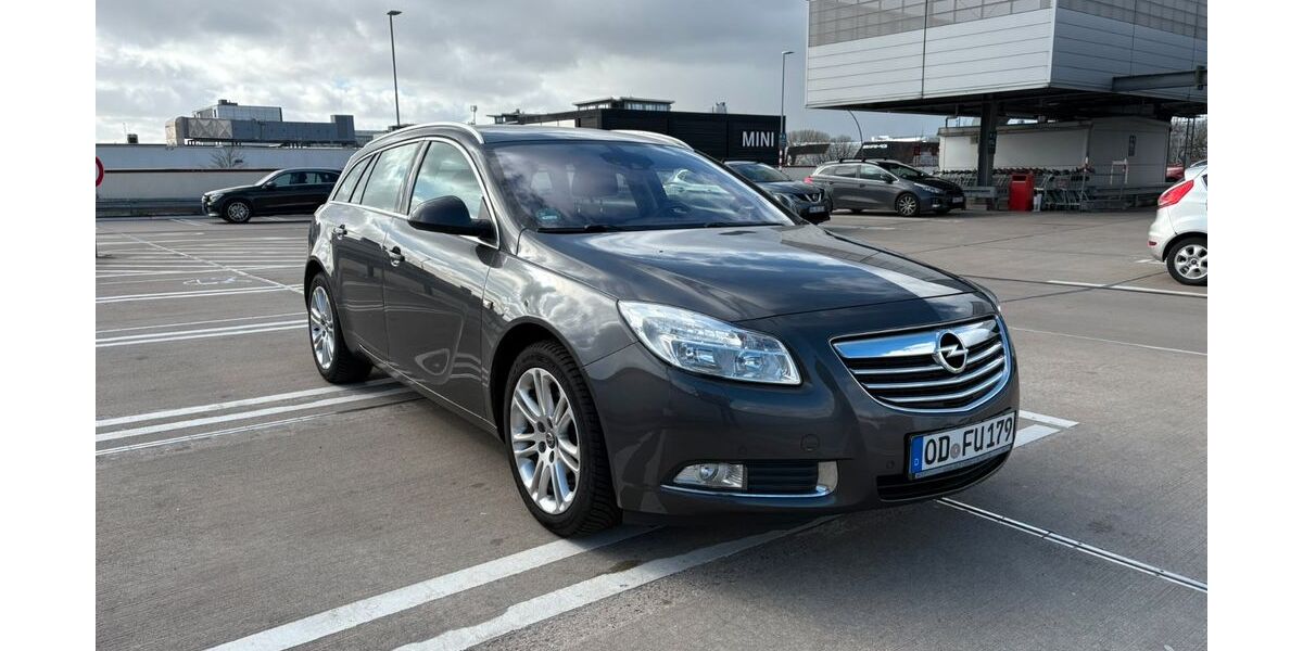 Opel Insignia 161.062 km 5.700 &euro; Hamburg 22119