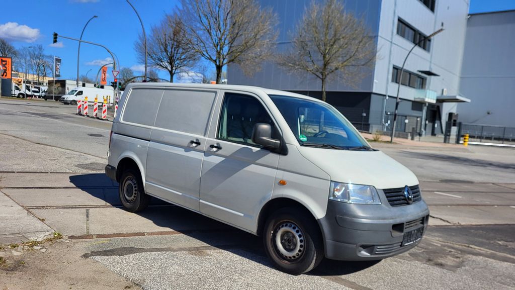 VW T5 Transporter 199.799 km 4.977 &euro; Hamburg 20539