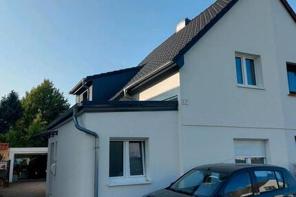 Haus Doppelhaushälfte 4 zimmer