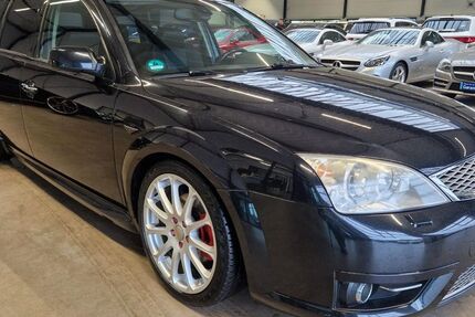 Ford Mondeo 219.000 km 4.490 € Geesthacht 21502