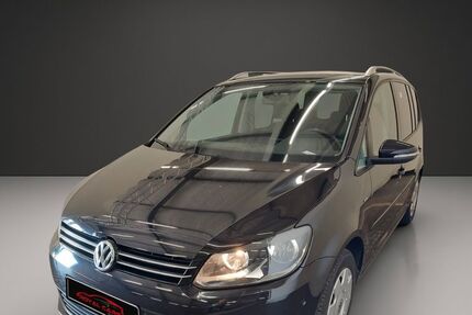 VW Touran 150.000 km 11.990 &euro; Hamburg 22111
