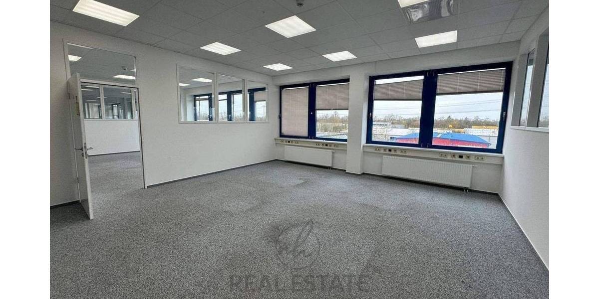 Gewerbeobjekt Hamburg Rahlstedt - 4 Zimmer, 145 m&sup2;, 1.885&euro; | Angebot:26933784