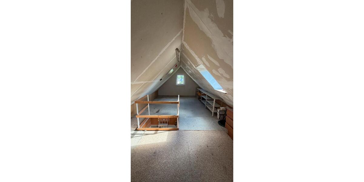 Doppelhaushälfte Wedel - 4 Zimmer, 120 m&sup2;, 2.000&euro; | Angebot:26527076
