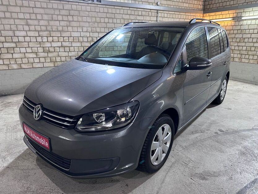 VW Touran 130.961 km 7.350 € Hamburg 21079