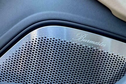 Porsche Taycan 7.400 km 120.600 € Hamburg 20038