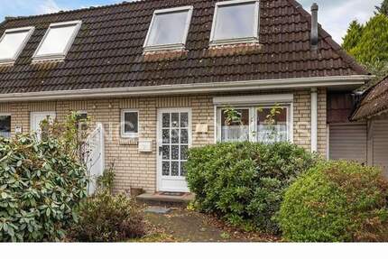 Kompakt gebaute Doppelhaushälfte in begehrter Norderstedter Lage 3 zimmer