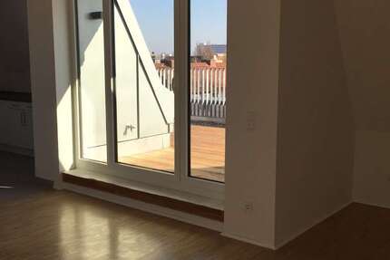 Wohnung zum Mieten in Hamburg 2.418,26 € 132.76 m² 5 zimmer