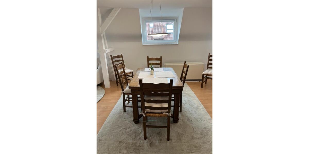 Dachgeschoßwohnung Hamburg Hohenfelde - 2 Zimmer, 62 m&sup2;, 1.600&euro; | Angebot:26291423