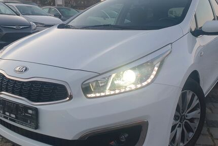 Kia ceed / Ceed 126.000 km 9.990 &euro; Neu Wulmstorf 21629